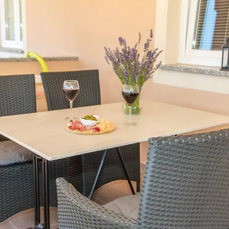 Zoric Апартаменты